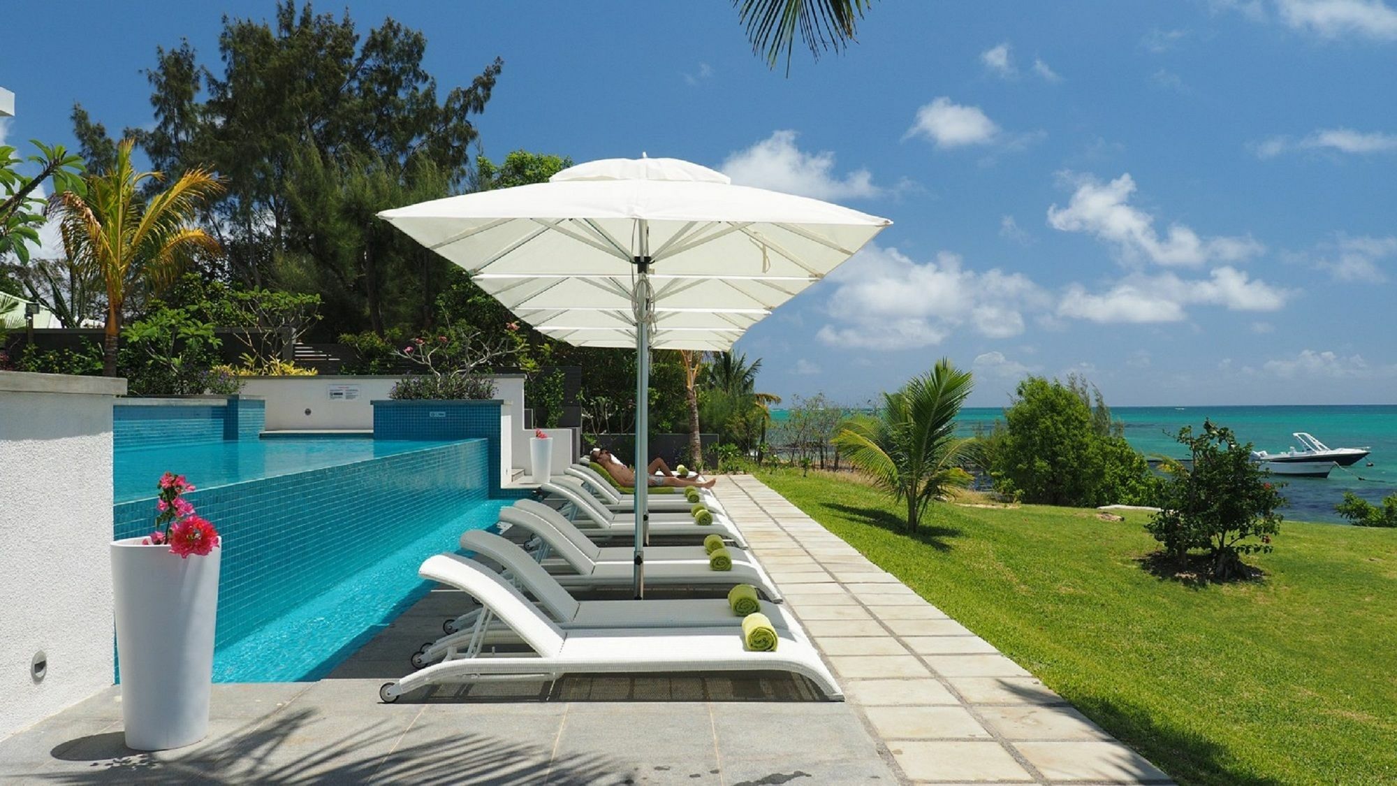 Myra Seafront Suites With Lov Cap Malheureux Exterior foto